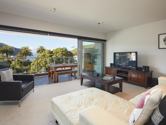 Pohutukawa Apartment Picton Extérieur photo