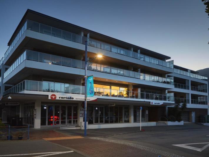 Pohutukawa Apartment Picton Extérieur photo